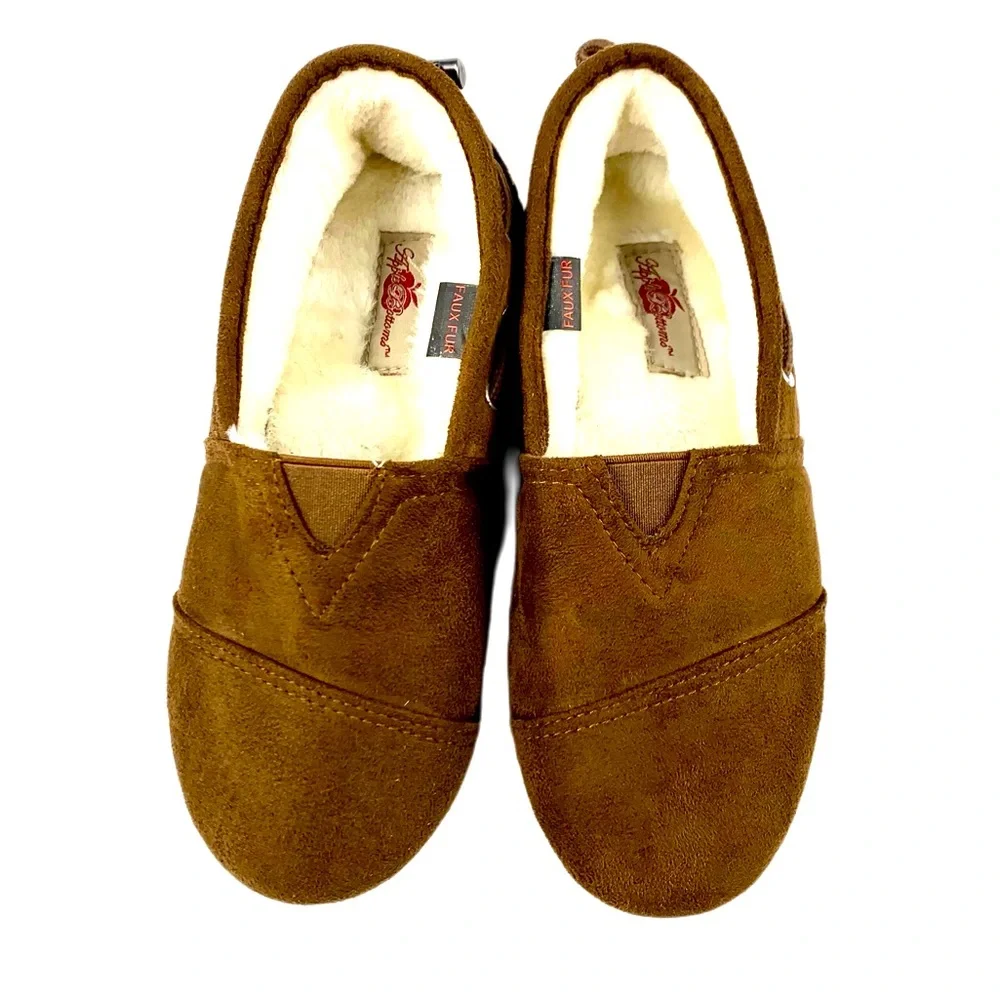 Apple Blossoms Youth Brown Suede Faux Fur Slippers Size 3